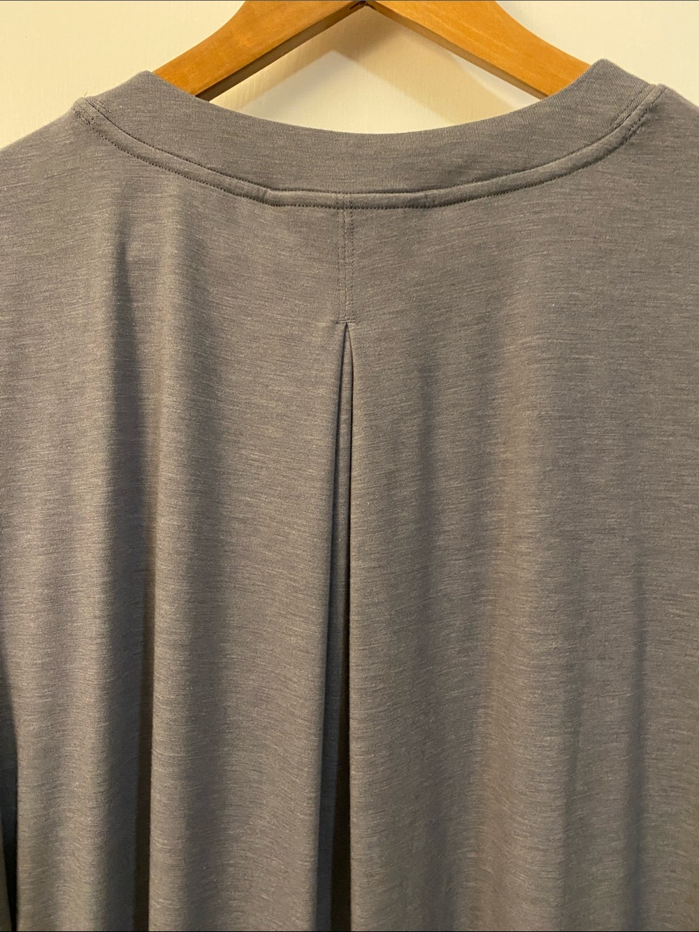 Athleta Move With Ease Short Sleeve Crew Tee - Slate Blue Small - Picture 7 of 9